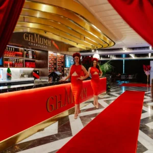 Plinths, Carpets & Room Dividers